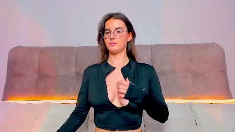 Ariella online show from 06-10-26, 03:18