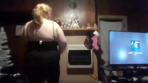 Snapshot of ariellejade06 chatting on 12-04-24, 11:02 ariellejade06 online show from 12-04-24, 11:02