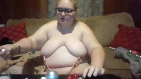 Snapshot of ariellejade06 chatting on 12-05-24, 02:09 ariellejade06 online show from 12-05-24, 02:09