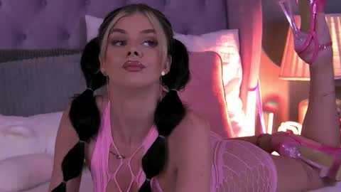 Ariell online show from 09-11-25, 05:13