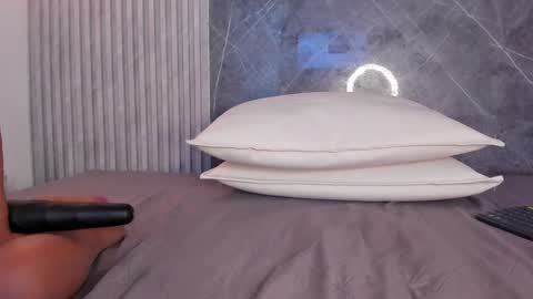 Ariel  online show from 12-27-24, 07:08