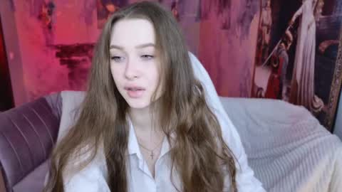 Snapshot of arielsykes chatting on 04-25-26, 07:00 arielsykes online show from 04-25-26, 07:00