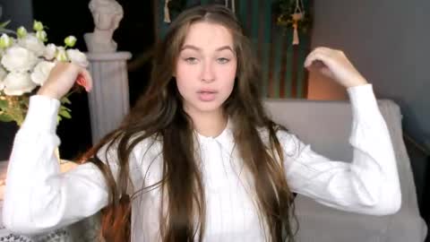 Snapshot of arielsykes chatting on 06-05-26, 05:25 arielsykes online show from 06-05-26, 05:25