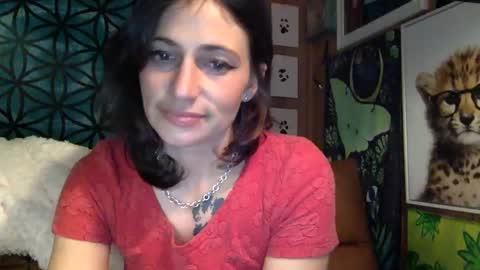 ariel  colin when hes here online show from 12-15-24, 07:31