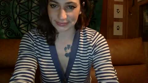 ariel  colin when hes here online show from 01-24-25, 03:22