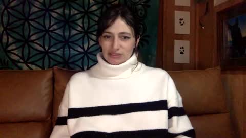 ariel  colin when hes here online show from 02-04-25, 02:17