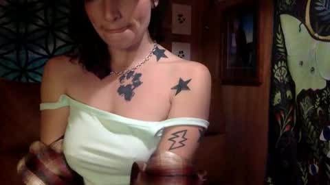 ariel  colin when hes here online show from 02-21-25, 12:49