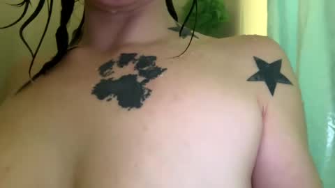 ariel  colin when hes here online show from 02-24-25, 04:27