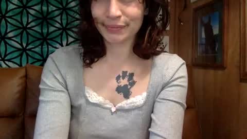 ariel  colin when hes here online show from 03-01-25, 08:21