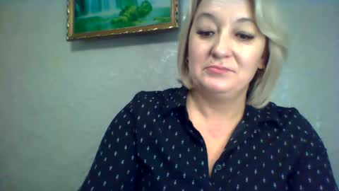 ArielXLoveresss online show from 11-12-25, 08:37