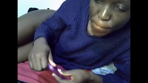 Snapshot of aries_eve chatting on 11-27-25, 10:23 aries_eve online show from 11-27-25, 10:23