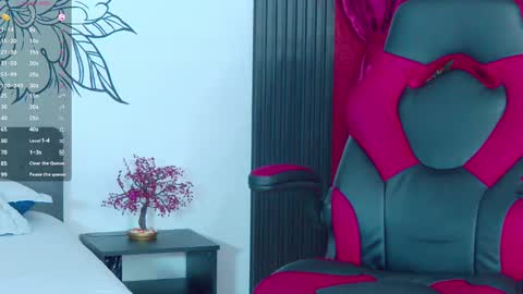 Snapshot of arii_moon chatting on 03-06-25, 08:59 Ari online show from 03-06-25, 08:59