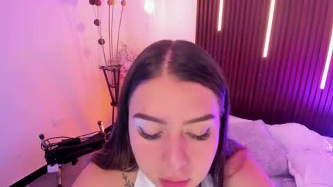  Arianna  online show from 04-22-26, 01:45