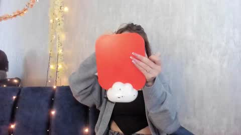 Ariel online show from 02-24-26, 12:36