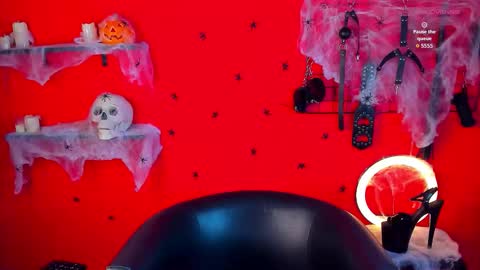 Snapshot of arina_ardeeen chatting on 10-28-25, 05:15 Matilda online show from 10-28-25, 05:15