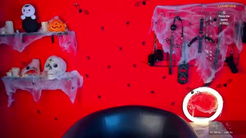 Snapshot of arina_ardeeen chatting on 10-31-25, 05:14 Matilda online show from 10-31-25, 05:14