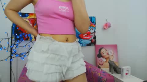 arinabelle online show from 06-06-26, 04:01