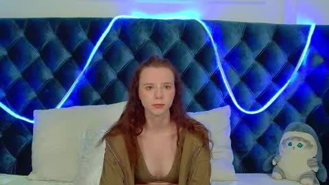 Snapshot of arinakubrick chatting on 11-22-25, 03:33 Arinakubrick online show from 11-22-25, 03:33