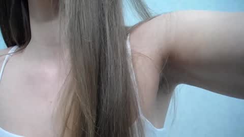 arinamir online show from 02-26-26, 03:16