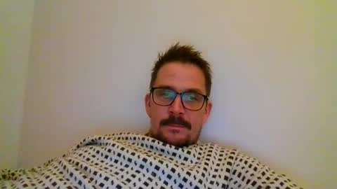 ariparikrigsmann online show from 12-24-24, 10:39