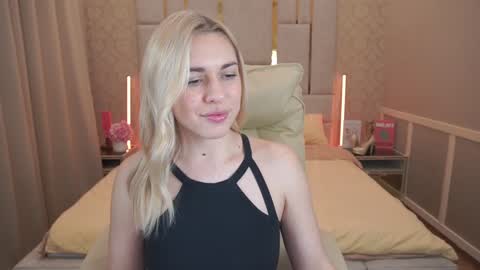 Snapshot of arishkalulu chatting on 01-21-25, 06:43 Arishka online show from 01-21-25, 06:43