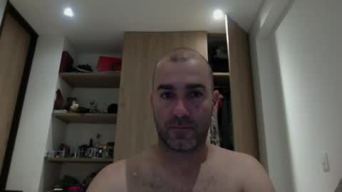 aristi11 online show from 12-18-25, 04:40