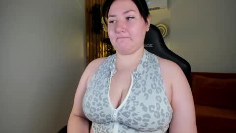 AriVoss online show from 05-22-26, 05:58