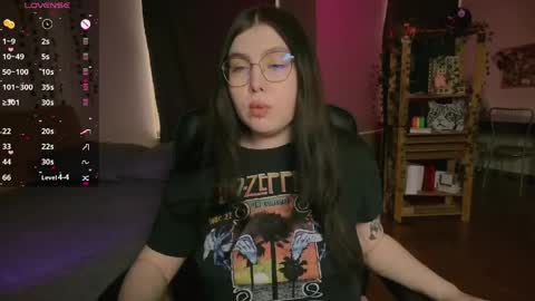 Astrid online show from 04-05-26, 08:55