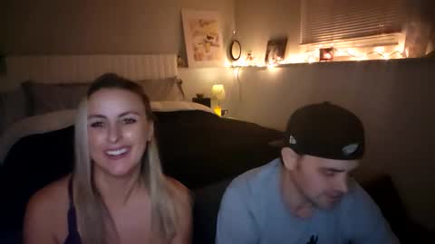 Snapshot of arky30 chatting on 12-05-25, 03:04 Nutter Butter online show from 12-05-25, 03:04