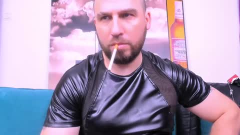 Armando online show from 12-12-24, 02:59