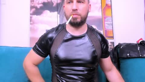 Armando online show from 12-12-24, 06:03