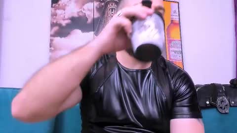 Armando online show from 02-20-25, 01:36