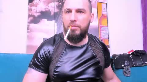 Armando online show from 02-27-25, 04:31