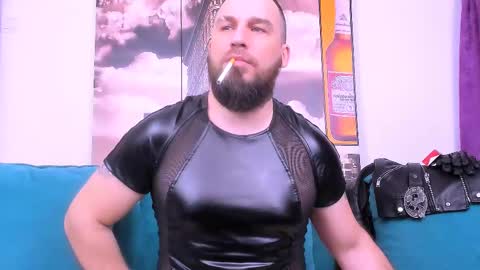 Armando online show from 03-12-25, 03:24