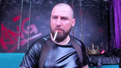 Snapshot of armandosteel chatting on 05-05-26, 02:08 Armando online show from 05-05-26, 02:08