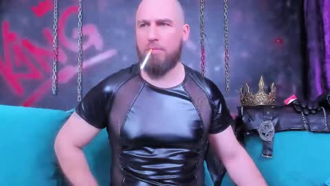 Snapshot of armandosteel chatting on 06-04-26, 06:25 Armando online show from 06-04-26, 06:25