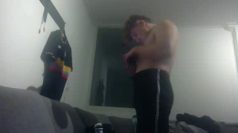 Snapshot of armandoueeal chatting on 03-07-26, 12:29 armandoueeal online show from 03-07-26, 12:29