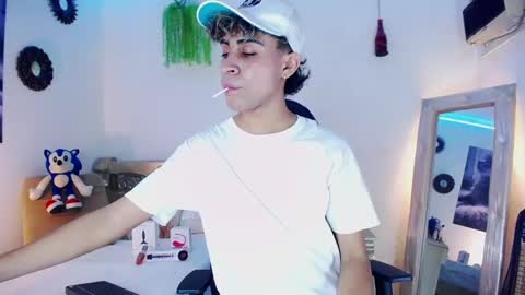 armond online show from 02-01-25, 04:54