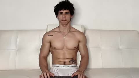 Snapshot of arnold_black69 chatting on 12-05-24, 08:33 arnold black online show from 12-05-24, 08:33