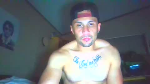 aroddriguezz2020 online show from 03-09-25, 08:18