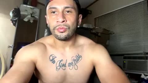 aroddriguezz2020 online show from 09-11-25, 02:22