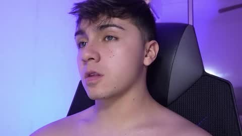 aron__cooper online show from 11-04-25, 12:10