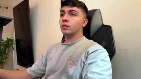aron__cooper online show from 05-22-26, 02:22