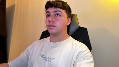 aron__cooper online show from 06-06-26, 01:49