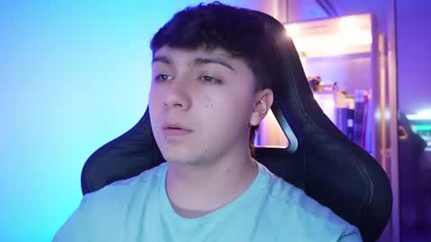 aron__cooper online show from 07-20-26, 12:25