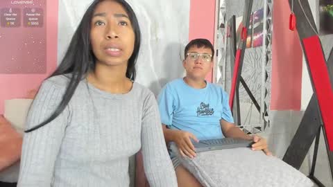 Snapshot of aron_alexa chatting on 02-08-25, 01:22 Alexa Aron online show from 02-08-25, 01:22