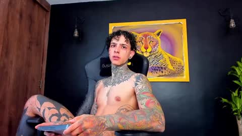 Snapshot of aron_ford chatting on 01-10-25, 08:48 Aron ford online show from 01-10-25, 08:48