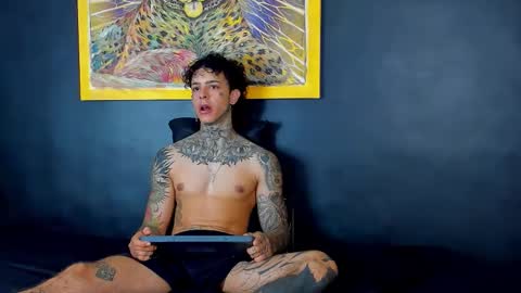 Snapshot of aron_ford chatting on 09-12-25, 11:43 Aron ford online show from 09-12-25, 11:43