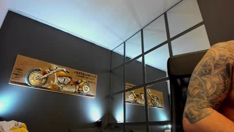 AronGrant online show from 12-16-24, 08:20