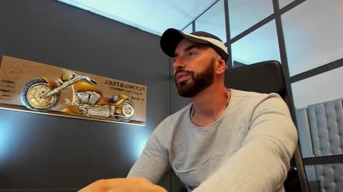 AronGrant online show from 09-19-25, 09:54